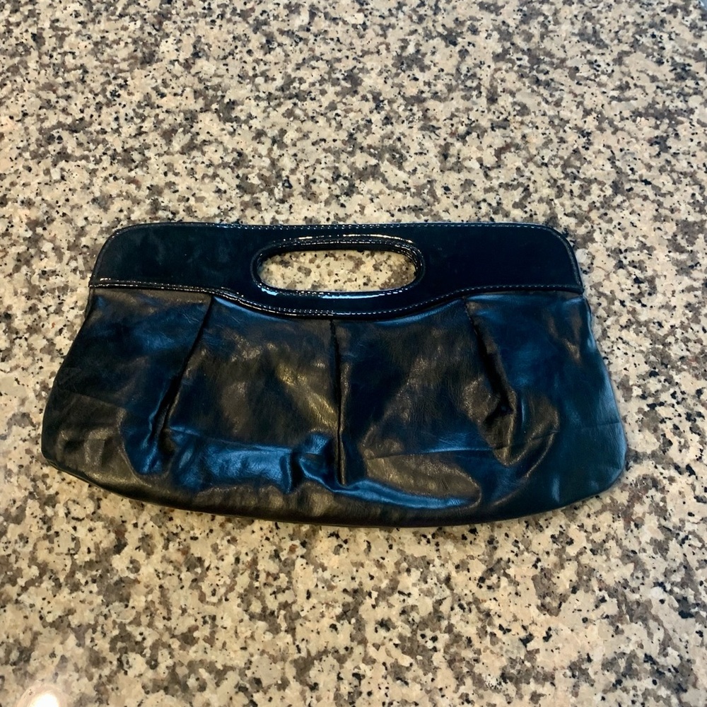 2/$20 or 3/$25 Black Clutch